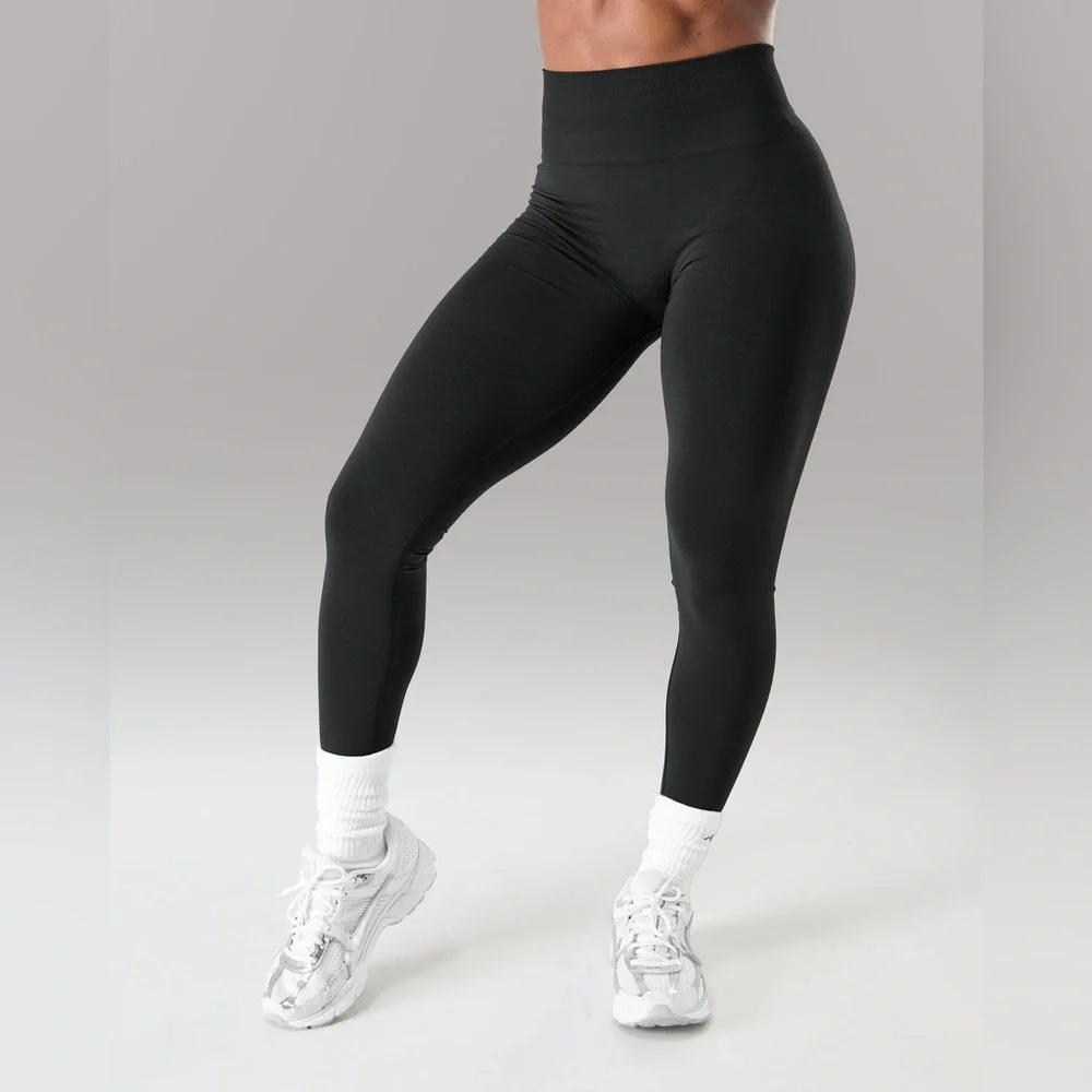 Alphalete Amplify High Rise Olive Green Leggings - Picture 2 of 5